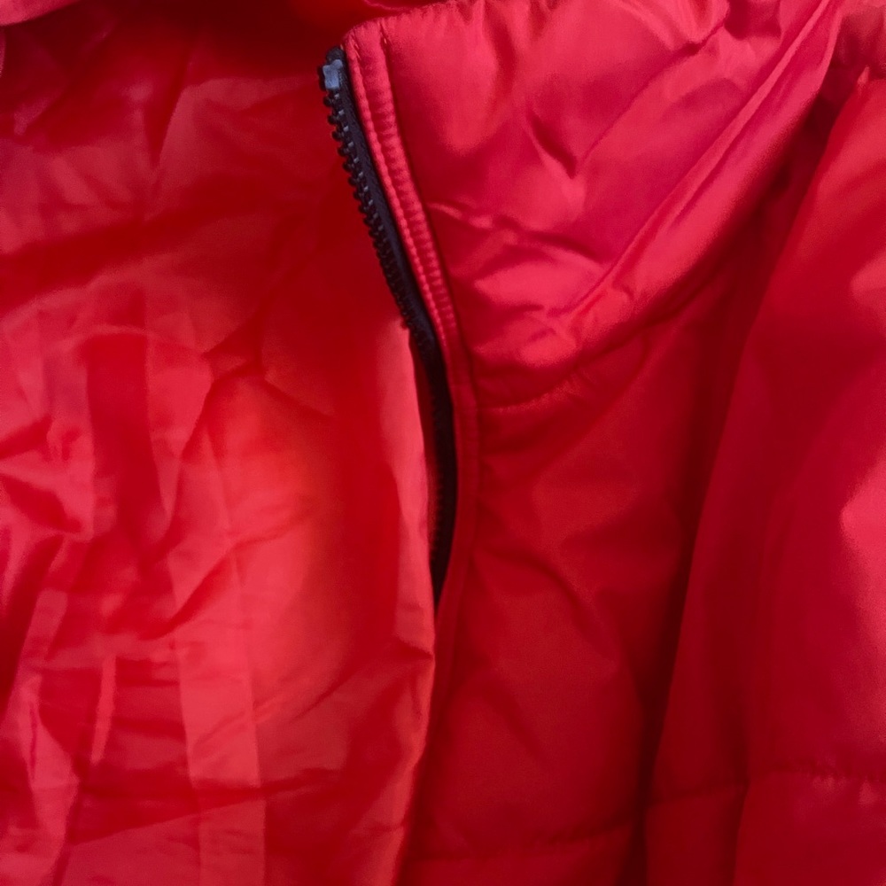 LIKE NEW puffer jacket - Picture 8 of 16